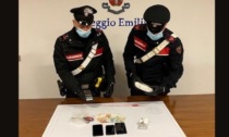 Girava per Reggio Emilia con il giubbotto "imbottito" di cocaina