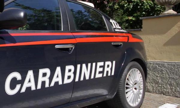 Furto in un negozio di biciclette: indagano i Carabinieri