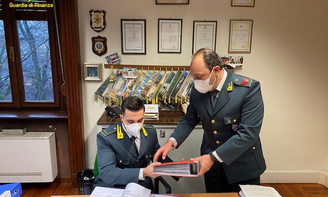 Maxi evasione fiscale per oltre 10 milioni di euro attraverso un sistema di false fatture