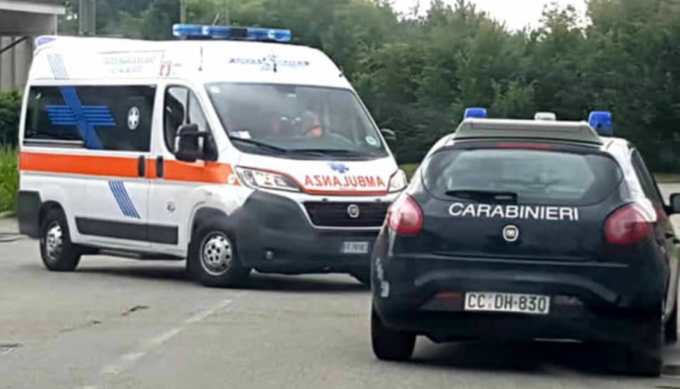 Infortunio sul lavoro a Cadelbosco Sopra: 22enne schiacciato dai rulli di un macchinario in gravi condizioni
