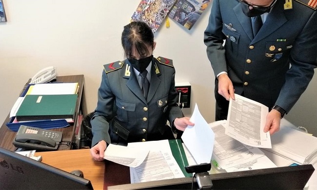 Reggio Emilia: confiscati beni e liquidità per 628mila euro ad un’imprenditrice calabrese