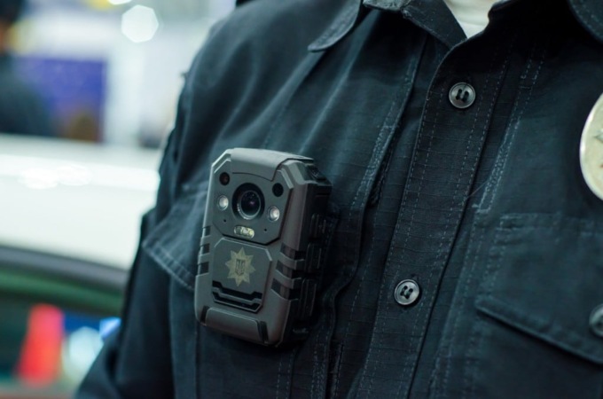 Troppe aggressioni a bordo: spunta la body-cam per i capitreno