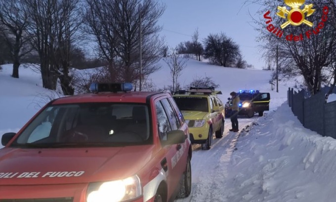 Proseguono ancora senza esito le ricerche dell’ultraleggero precipitato sull’Appennino