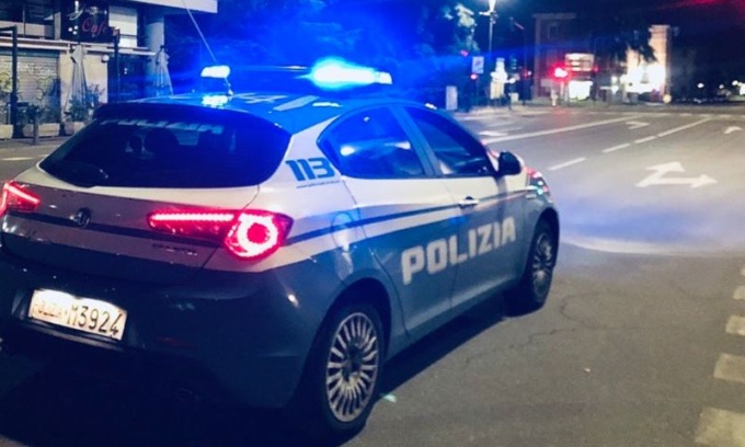 Furto nei condomini di zona San Maurizio: ladro fermato dalle Volanti