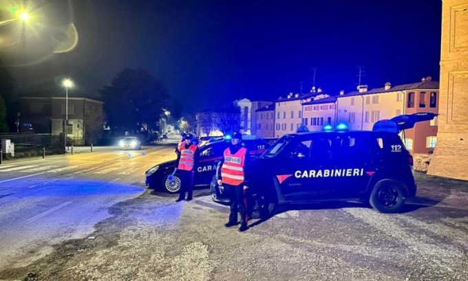 Weekend di controlli nel reggiano: nel mirino persone fisiche e locali commerciali