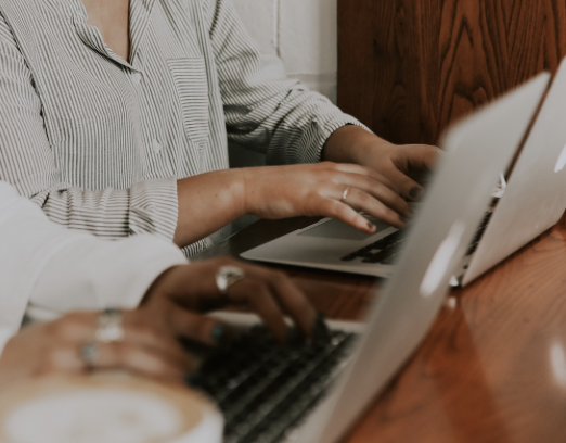 Torna Nonni Smart, il corso di informatica per i residenti over 50 di Reggio Emilia