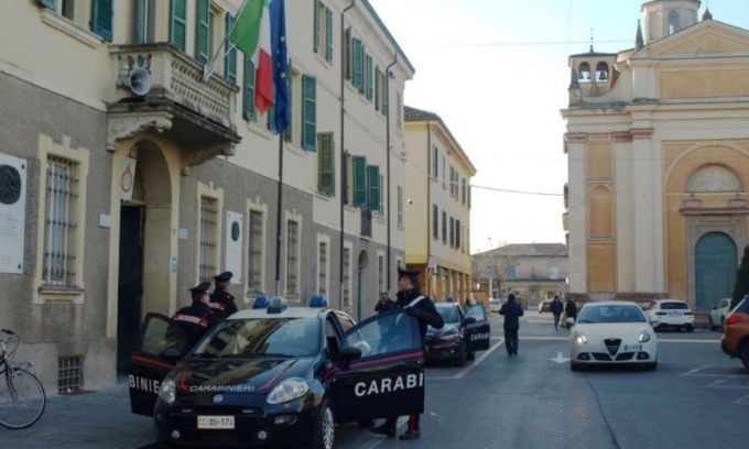 Minacce e aggressioni fisiche e psicologiche ai genitori: arrestato un 25enne