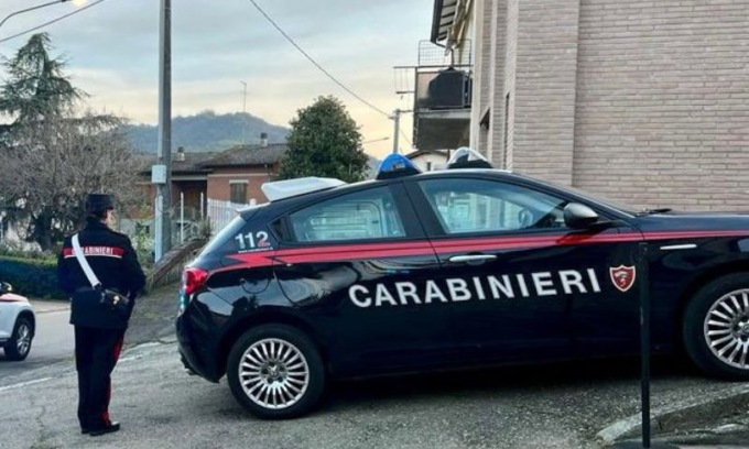 Minaccia e aggredisce la madre perché non vuole dargli soldi: condannato a 1 anno e 4 mesi