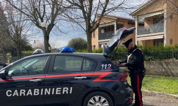 Rubavano l’energia elettrica pubblica con un allaccio abusivo alla rete