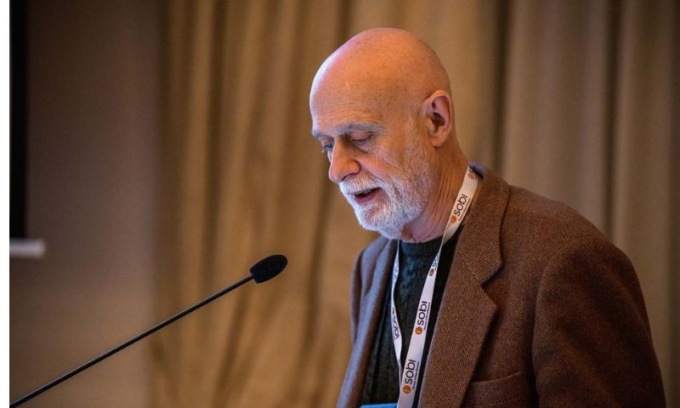 Il Prof. Carlo Salvarani riceve il riconoscimento “Charles Slocumb Award”