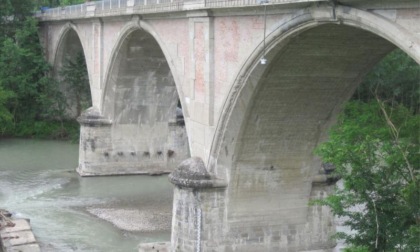 Via ai sondaggi tecnici sul ponte Casa Poggioli per programmare i lavori