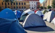 Anche in Emilia studenti in tenda per protestare contro il caro affitti
