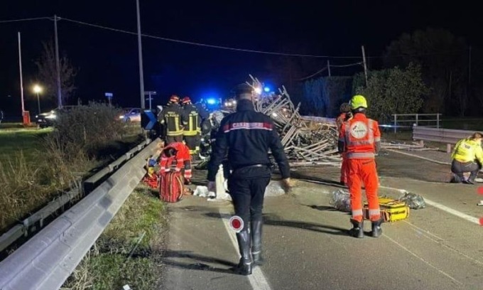 Due giovani morti a Campegine: arrestato il conducente dell’Iveco