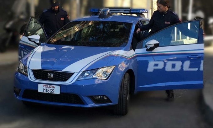 Presentato il calendario 2024 della Polizia di Stato