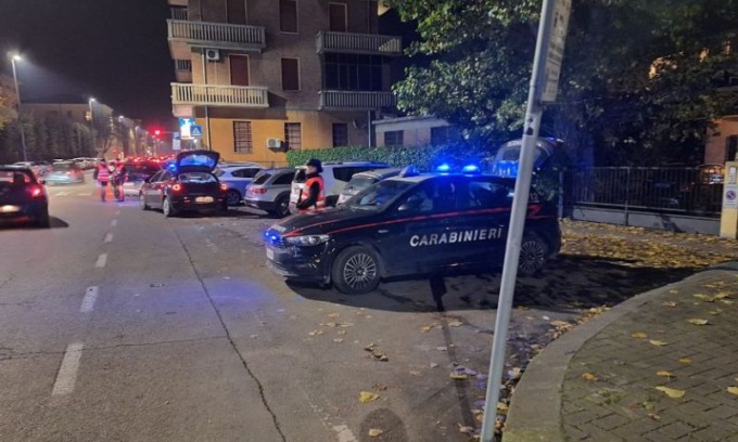 Violenta lite tra fratelli per questione di vicinato: ferita donna di 66 anni