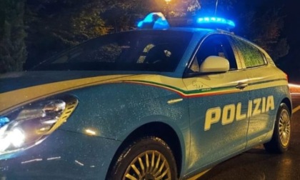 Aggrediscono dei coetanei ma vengono subito fermati: tre denunciati dalla Polizia di Stato