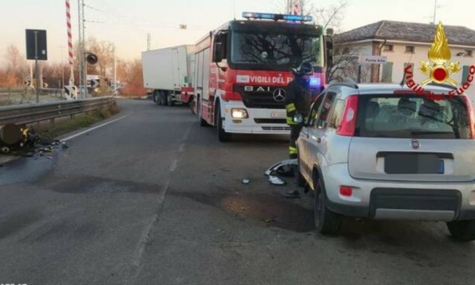 Incidente sulla Cisa a Lentigione: grave un giovane centauro