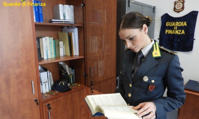 Scoperti falsi contratti di appalto per 7 milioni di euro