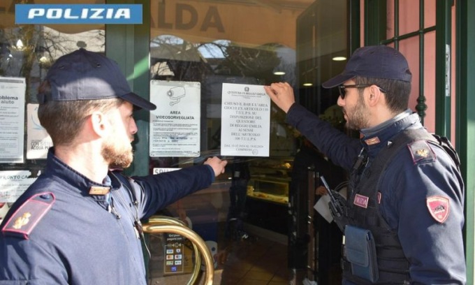 Chiuso il bar del Tricolore in via Emilia Ospizio