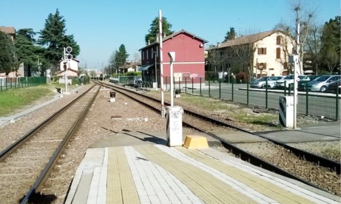 Due targhe per ricordare le vittime della strage di Bologna