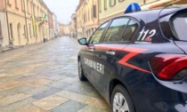 Gli rubano il portafogli durante una visita medica in Ospedale: i Carabinieri denunciano due persone