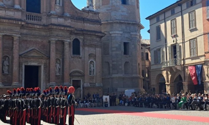Una festa per i 210 anni dell’Arma oggi in Piazza San Prospero