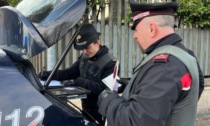 Litiga in strada e colpisce con un pugno un carabiniere: denunciato