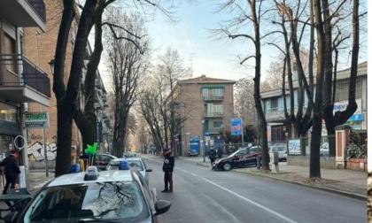 Per le strade della città con sostanza stupefacente