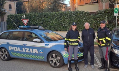 Agenti della Polizia Stradale salvano anziano che si è smarrito in autostrada