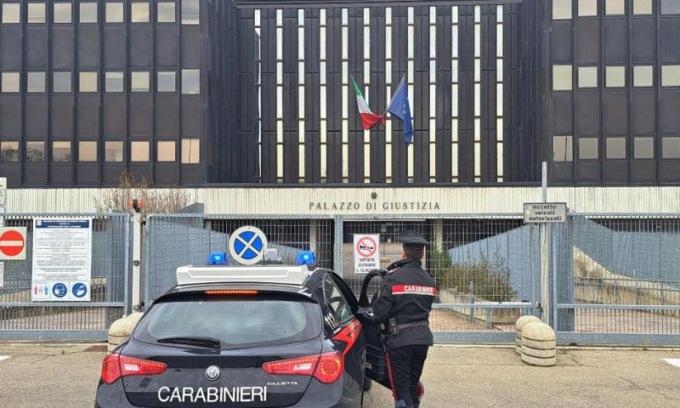 Arrestato in Spagna in esecuzione di un mandato di arresto europeo