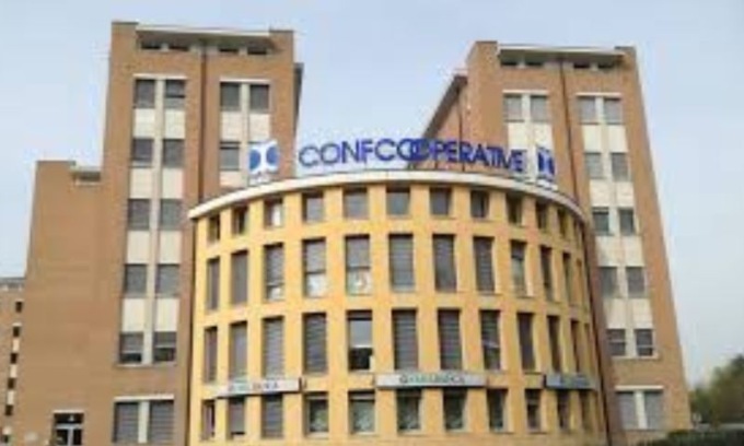 Siglato l’accordo di premio aziendale con Confcooperative Terre d’Emilia e B. Morfe servizi per l’impresa