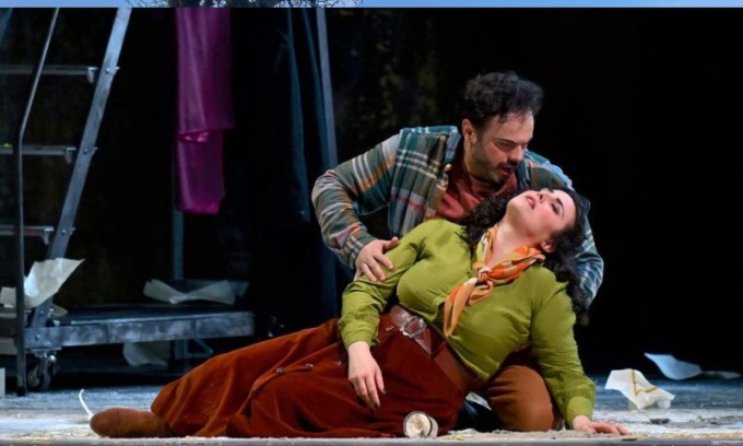 Al Valli Mimì de “La Boheme” rivive nella scatola dei ricordi di Rodolfo