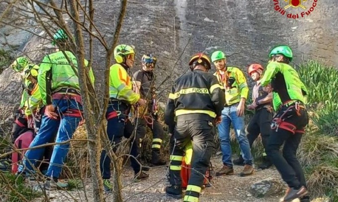 Scivola lungo la parete Sirotti della Pietra di Bismantova: climber spagnolo è grave
