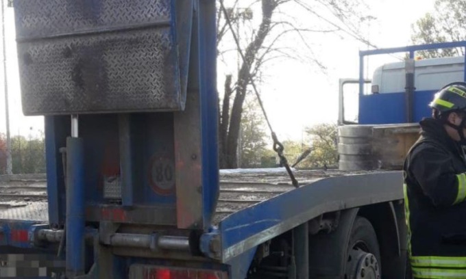 Donna muore investita da un camion