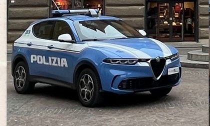 Sorprese a rubare in un negozio in Piazza del Monte