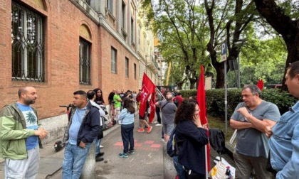 Protesta dei lavoratori dell'industria alimentare per chiedere maggiore rispetto di regole