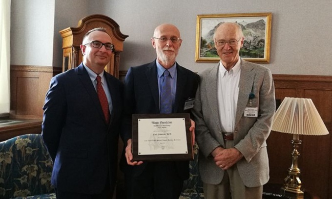 Il dottor Kenneth Warrington della Mayo Clinic, Rochester, in Minnesota ospite del Santa Maria Nuova