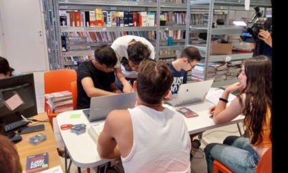 Riapre in via Cassoli il mercatino del libro usato