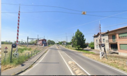 Chiusura del passaggio a livello sulla SP 28 in località Barco