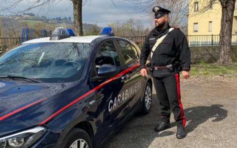 Un mozzicone di sigaretta dentro ad un’auto lo incastra per una serie di furti
