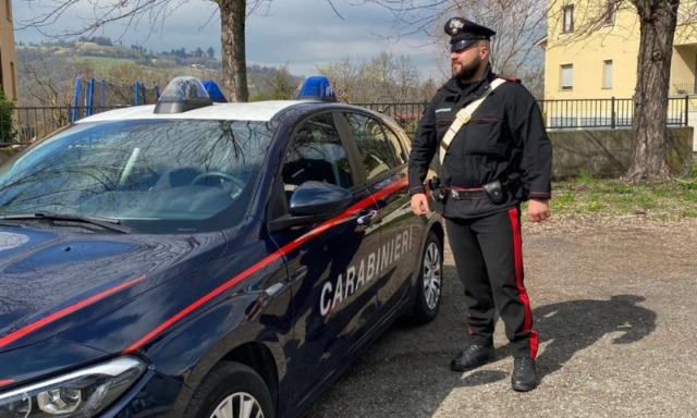 Un mozzicone di sigaretta dentro ad un’auto lo incastra per una serie di furti