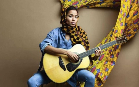A Festival Aperto arriva la splendida voce di Nneka