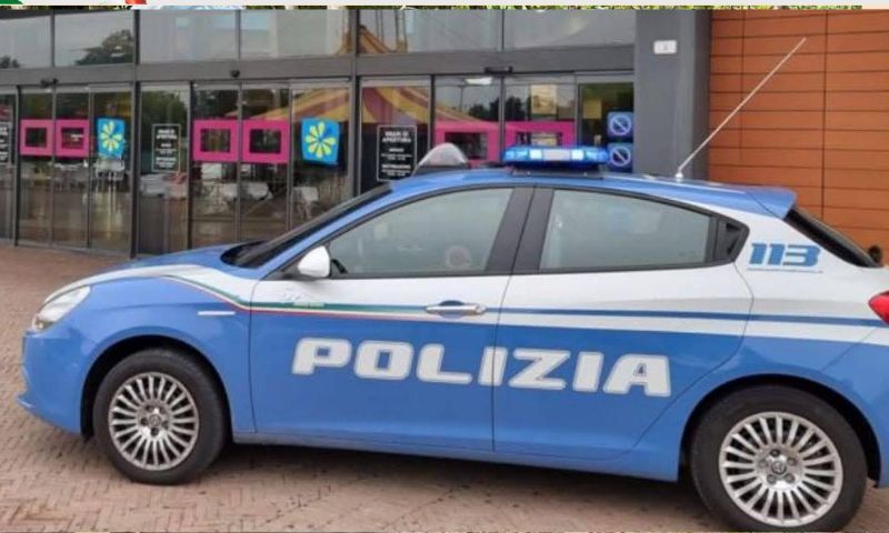 Denunciata coppia specializzata nel furto di capi d’abbigliamento