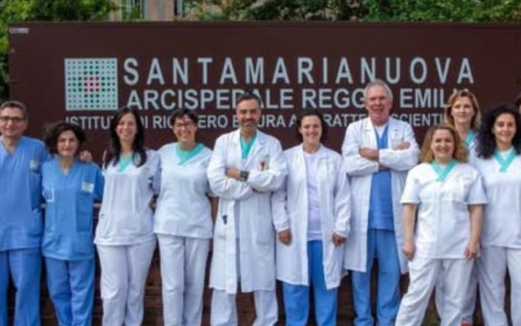 Un bimbo di dodici mesi riacquista l’udito grazie a un impianto cocleare di ultima generazione