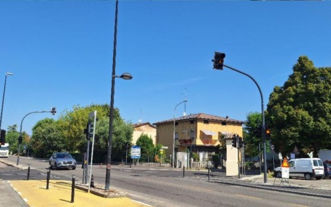 Attivo da oggi il nuovo impianto semaforico di Villa Cella