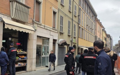 Controlli in città: due denunciati, armi e droga sequestrate dai Carabineri