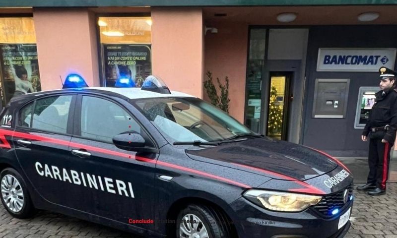 Anziana scippata al rientro dalla spesa: grazie alla video sorveglianza individuati gli autori del furto