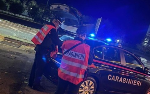 Sorpreso a rubare reagisce spruzzando spray urticante