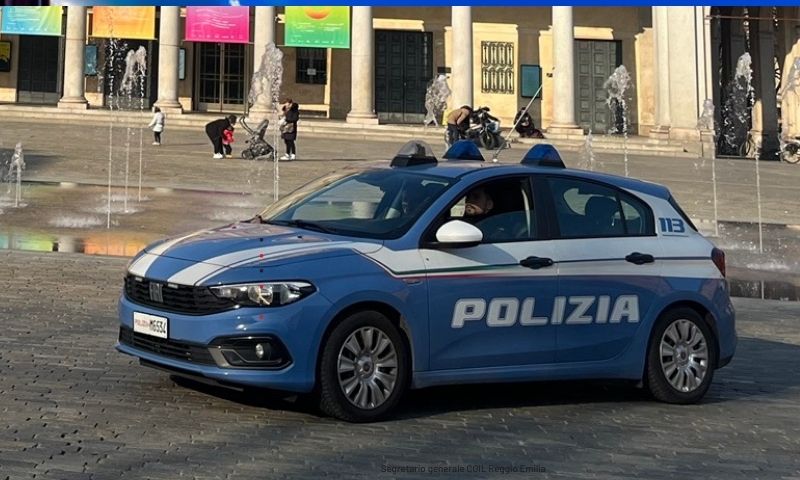 Ubriaco minaccia un agente di polizia di tagliargli la gola