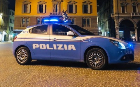 Perseguita la ex moglie: disposto il braccialetto elettronico